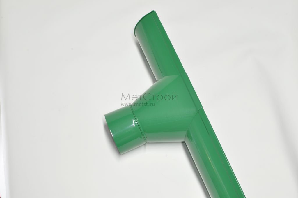 Канадка (желоб с выходом) водосточной системы 
с полимерным покрытием на основе полиуретана мятно-зеленого цвета — RAL 6029